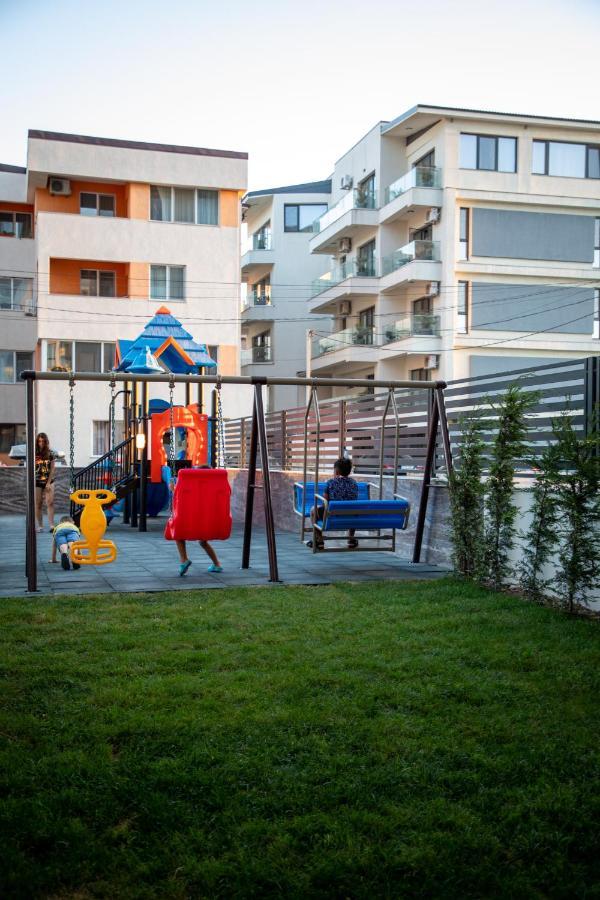 Mamaia Nord Nest Deluxe - Pool N Playground Appartement Buitenkant foto